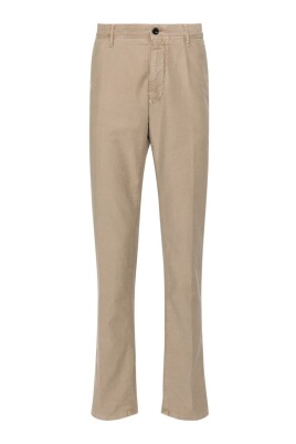 beige-trousers-modern-style