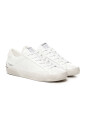 sneakers-blanches-avec-details-en-daim