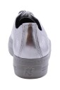 leo-sneaker