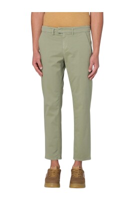 stylish-casual-fit-trousers