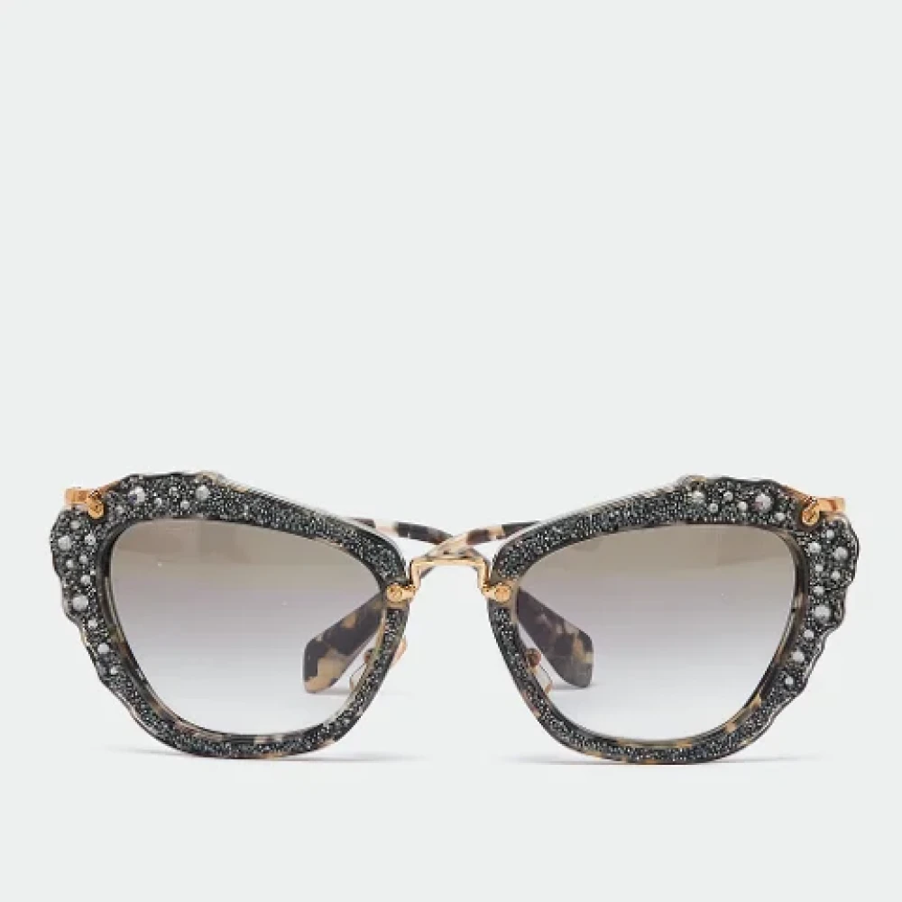 Miu Pre-owned Acetate sunglasses Gray Dames