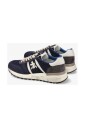 sneakers-bleues-avec-inserts-en-daim
