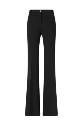 black-trousers-stylish