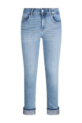 light-denim-skinny-jeans-with-strass