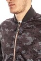 chaqueta-de-mezclilla-elegante