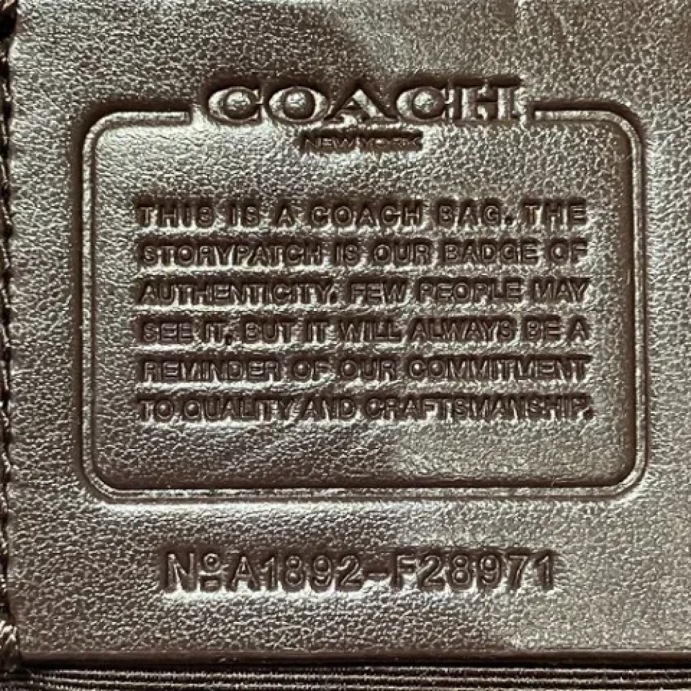 Coach Pre-owned Leather handbags Pink Dames