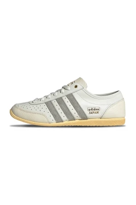 Silver Pebble Decon Sneakers