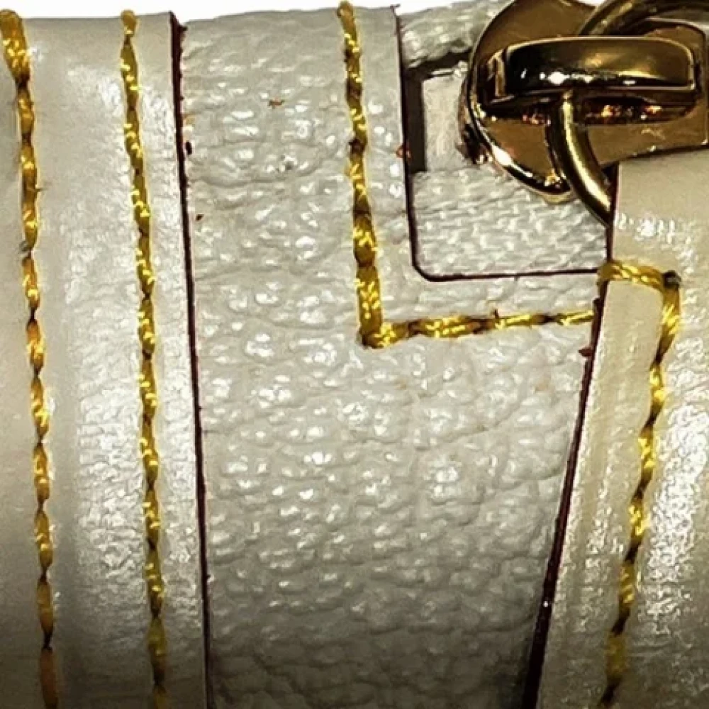 Louis Vuitton Vintage Pre-owned Leather pouches White Dames