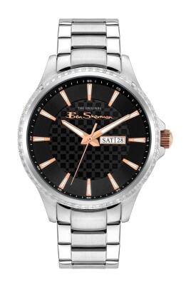 grey-stainless-steel-analog-watch