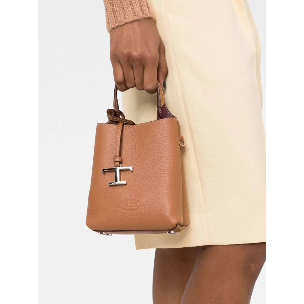 TOD'S Bruine Gehamerde Leren Handtas met Zilveren Hardware Brown Dames