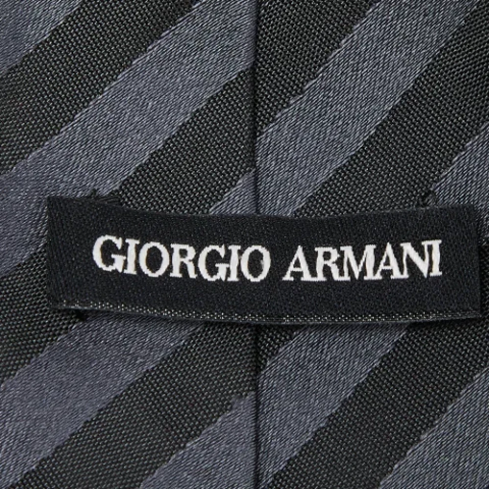 Armani Pre-owned Silk tops Gray Heren
