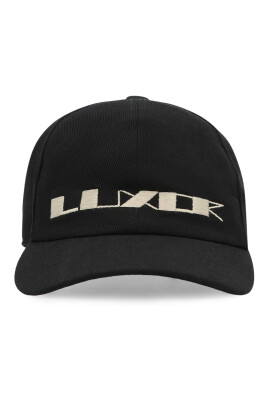 logo-baseball-cap