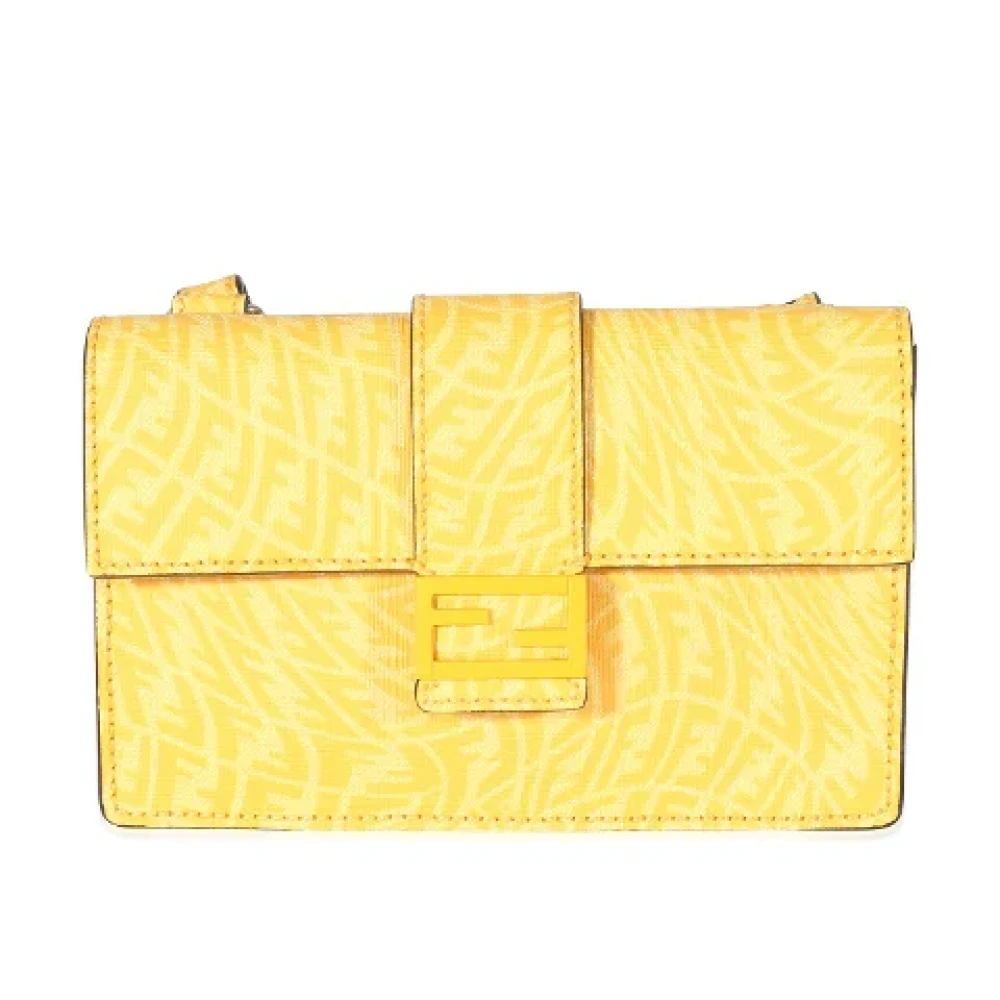 Fendi Vintage Pre-owned Leather pouches Yellow Dames