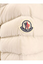 veste-en-nylon-avec-capuche-et-rembourrage