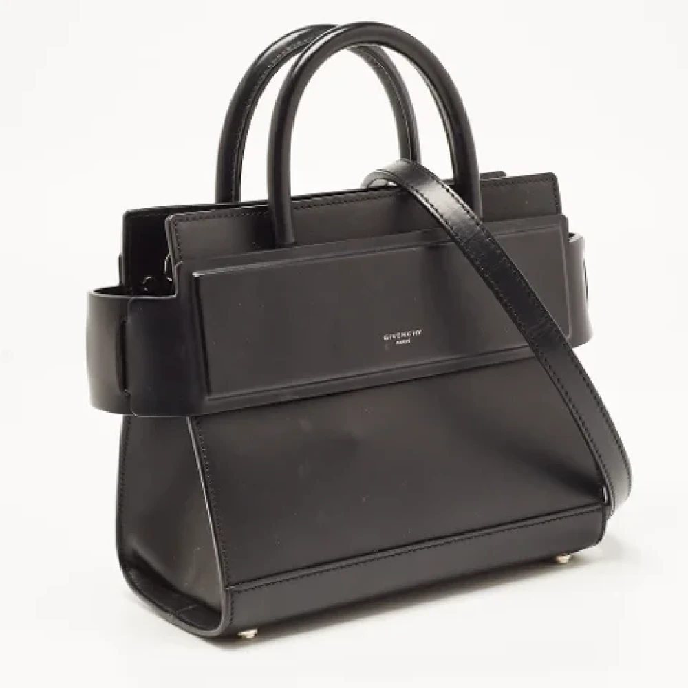Givenchy Pre-owned Leather totes Black Dames