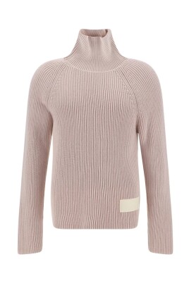 pink-turtleneck-sweater