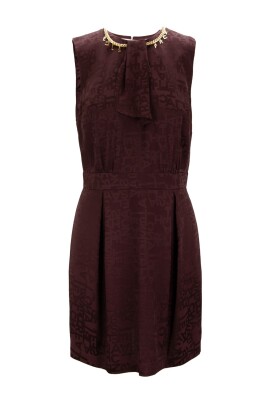 short-sleeveless-dress-with-chain-detail
