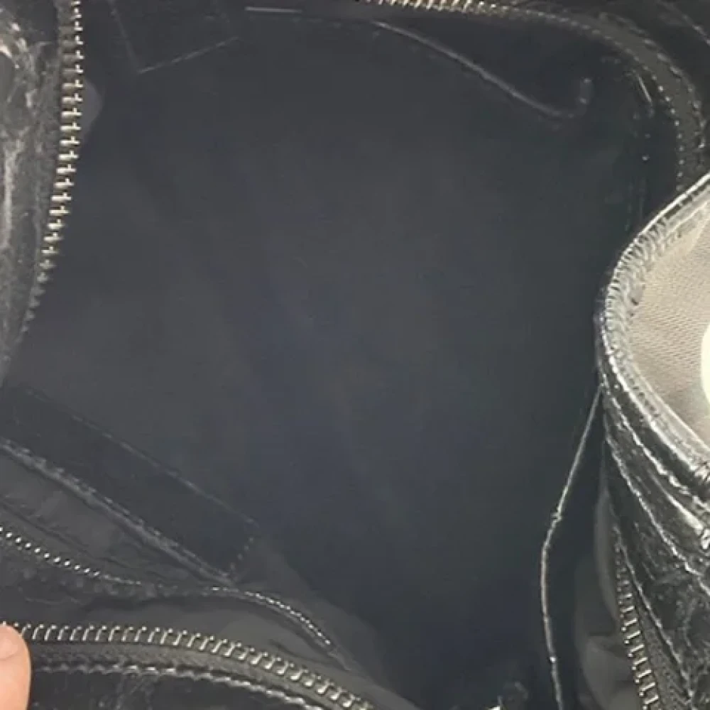 Burberry Vintage Pre-owned Nylon shoulder-bags Black Dames