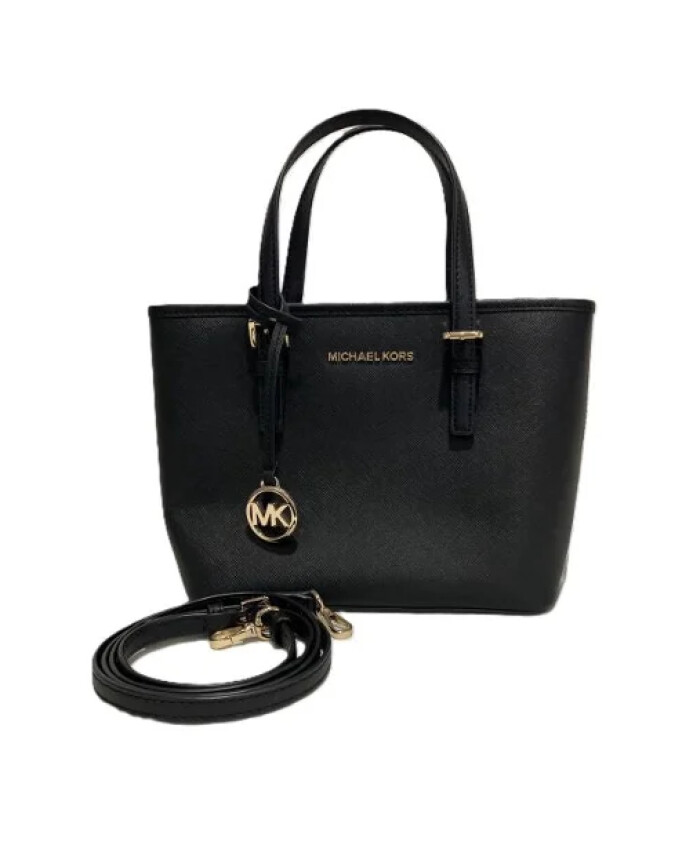 pre-owned-cuir-sacs-main