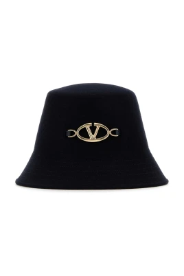 VLogo Plaque Bucket Hat