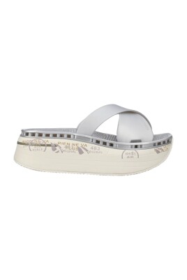 mules-femme-au-design-croise