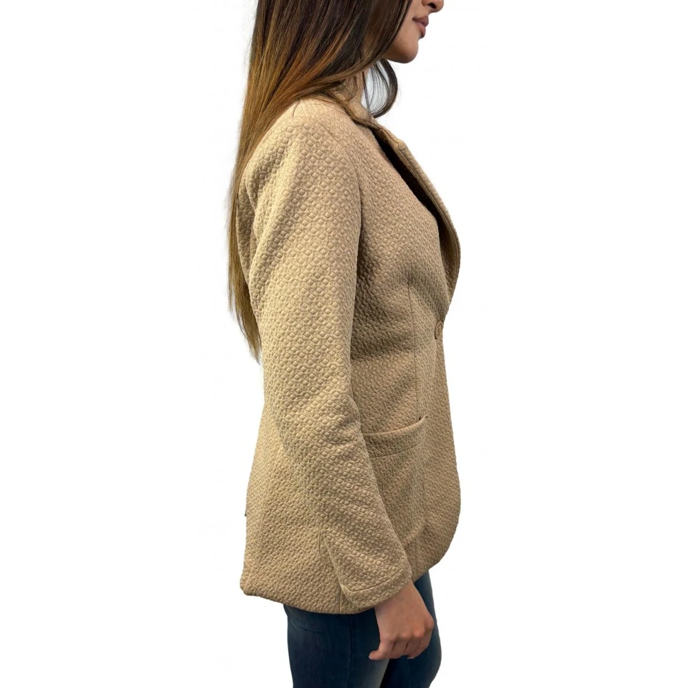 Dixie Beige jas met polyester en elastaan Beige Dames