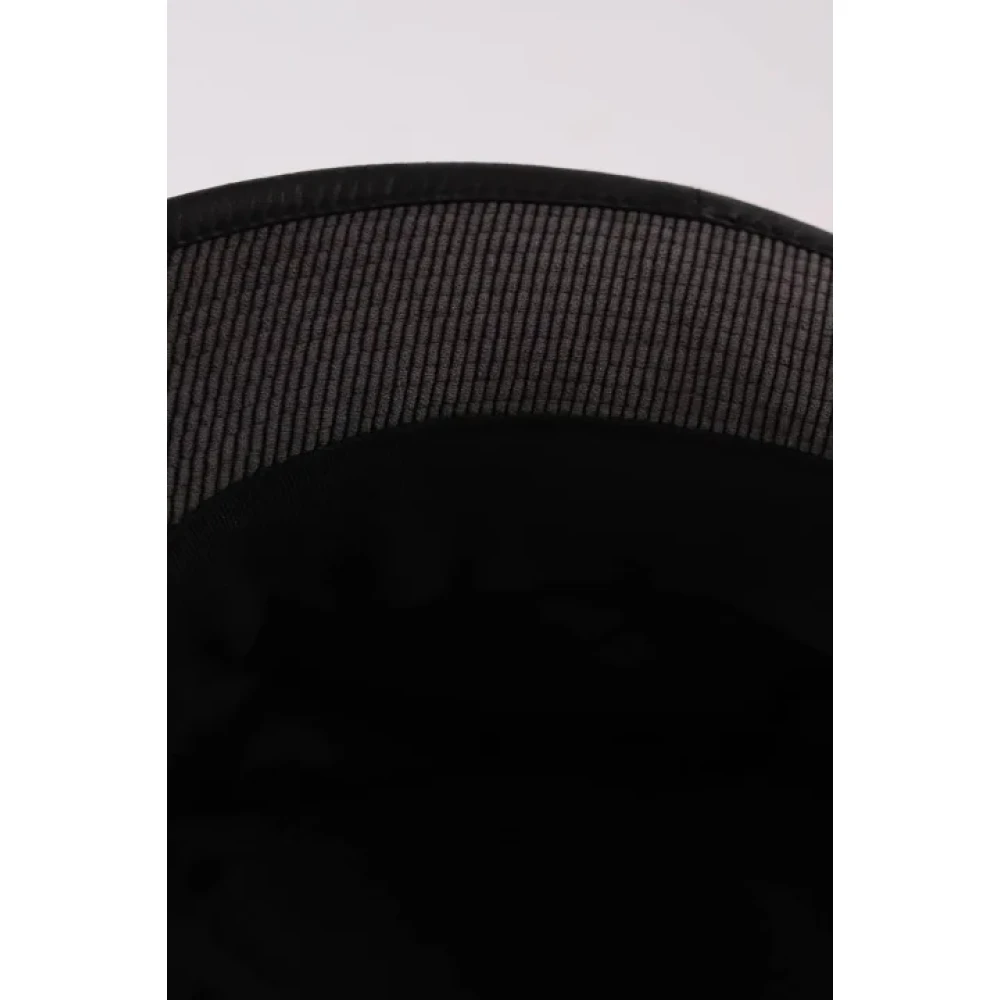 Hermès Vintage Pre-owned Polyester hats Gray Dames