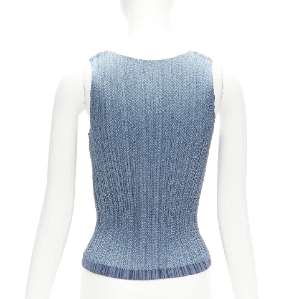 Issey Miyake Pre-owned Polyester tops Blue Dames