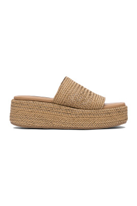 beige-sandals-for-women-stylish-design