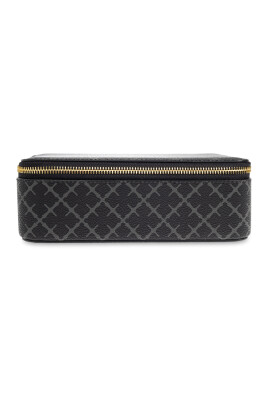 cosmetic-bag-bea