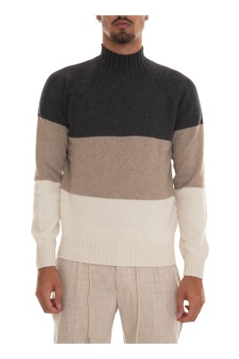turtleneck-pullover