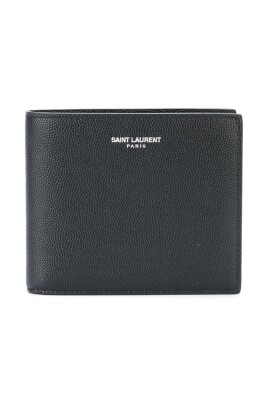 classic-black-wallet-with-logo-stamp