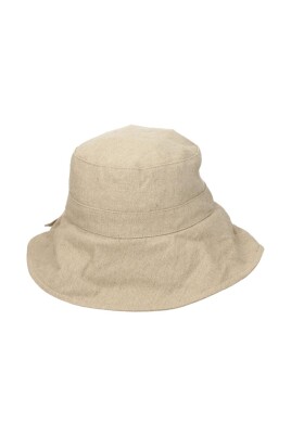 chapeau-decontracte-en-lin-beige