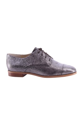 chaussures-lacees