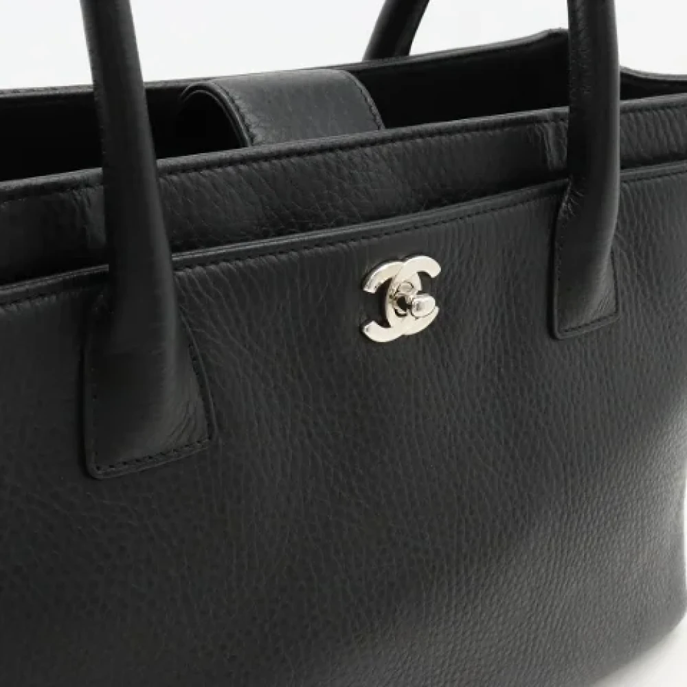 Chanel Vintage Pre-owned Leather totes Black Dames
