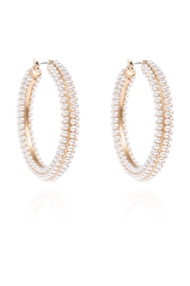 round-earrings-with-pearls