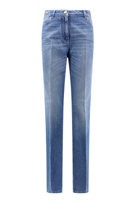 jean-bleu-avec-patch-en-cuir