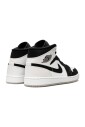 diamond-shorts-classic-and-stylish-sneakers