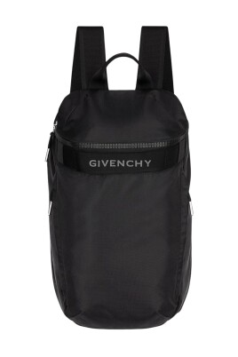classic-black-backpack-stylish-practical