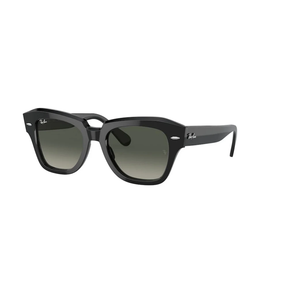 Ray-Ban Unisex Sunglass State Street - Frame color: Black, Lens color: Grey - Image 2