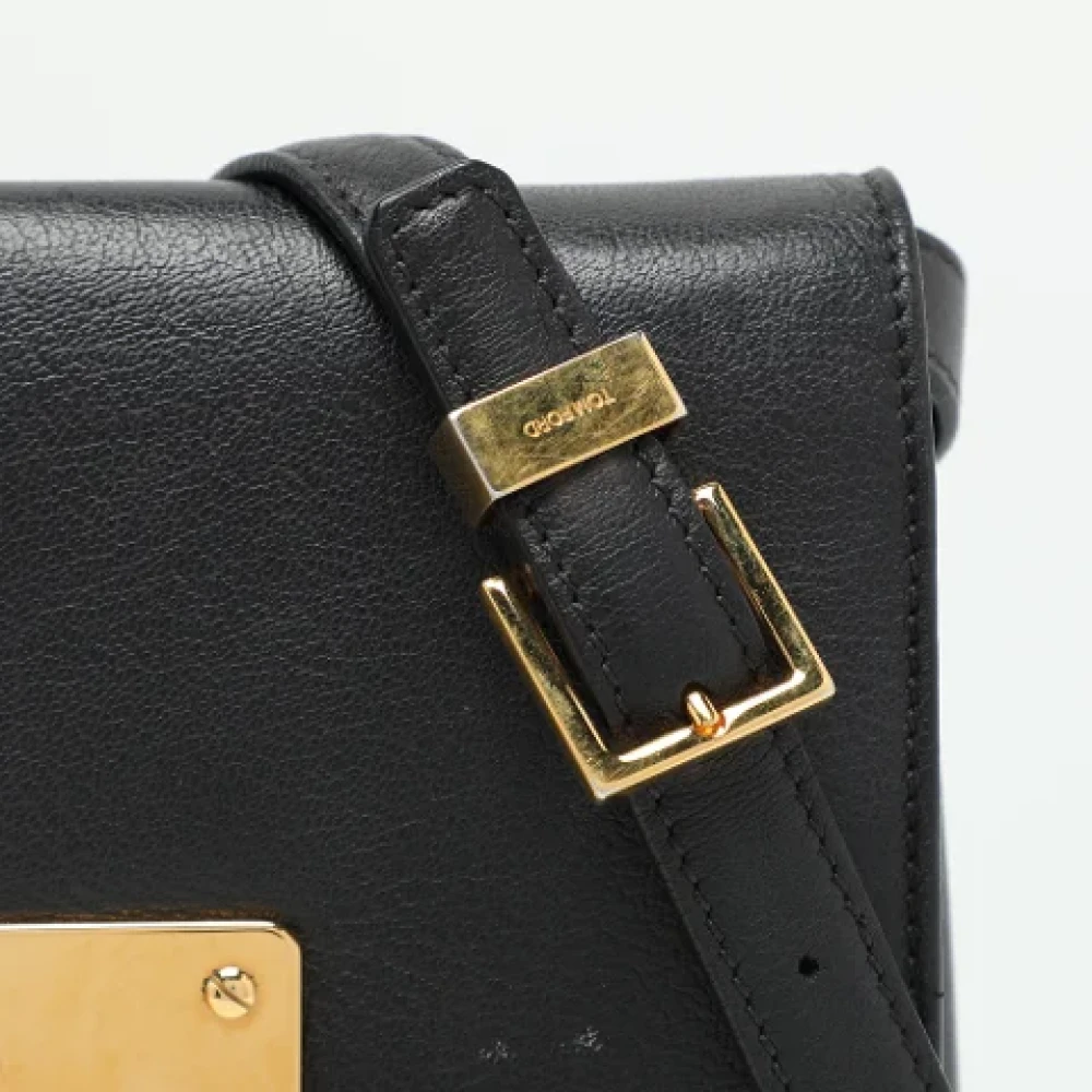 Tom Ford Pre-owned Leather shoulder-bags Black Dames