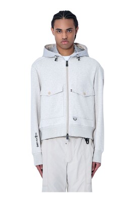 veste-a-capuche-en-laine