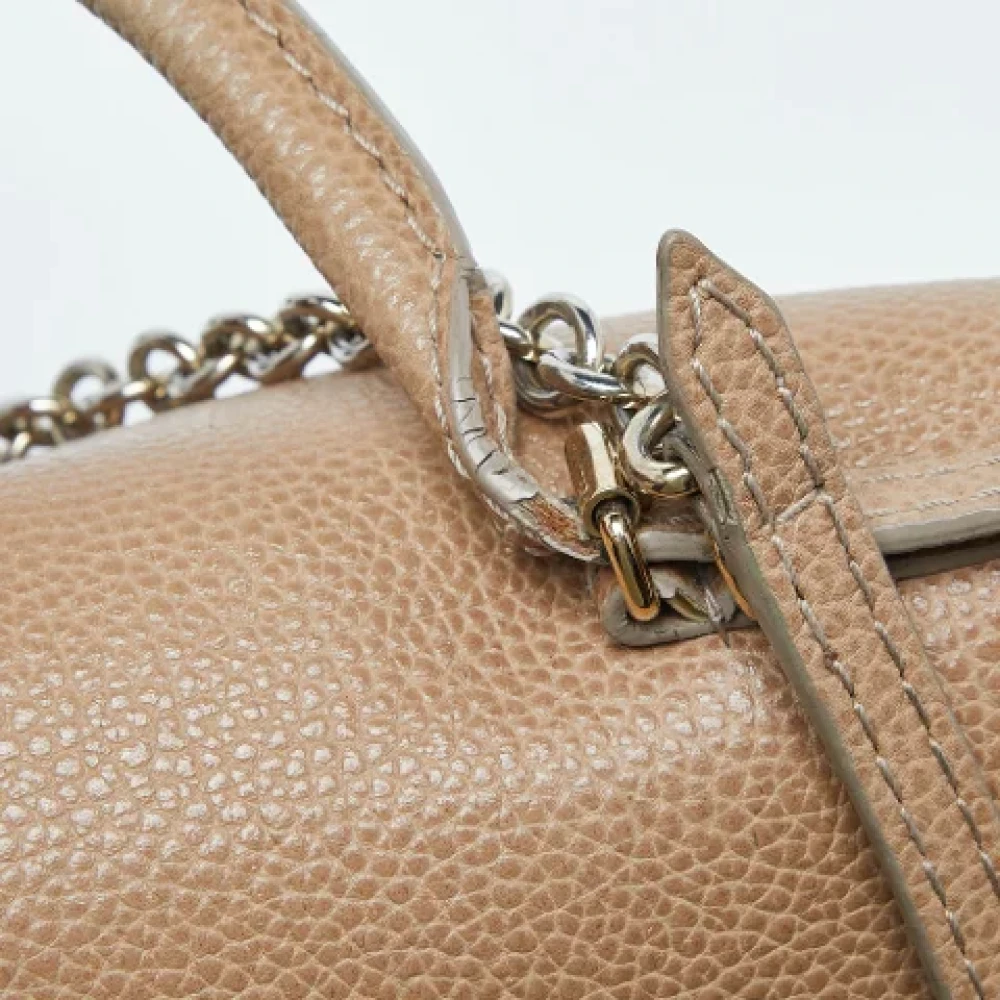 Carolina Herrera Pre-owned Leather handbags Beige Dames