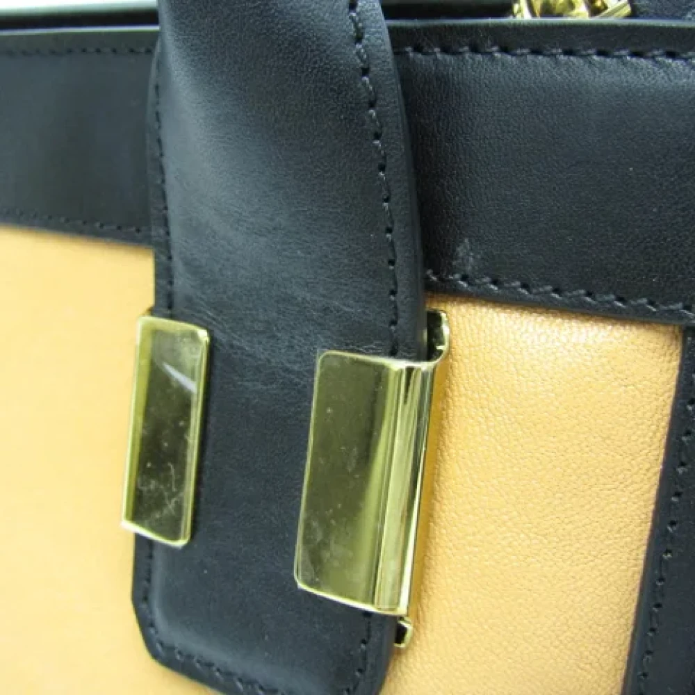 Chloé Pre-owned Leather handbags Black Dames