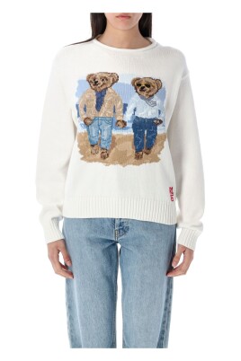 round-neck-knitwear