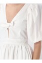 robe-midi-elegante-a-manches-bouffantes
