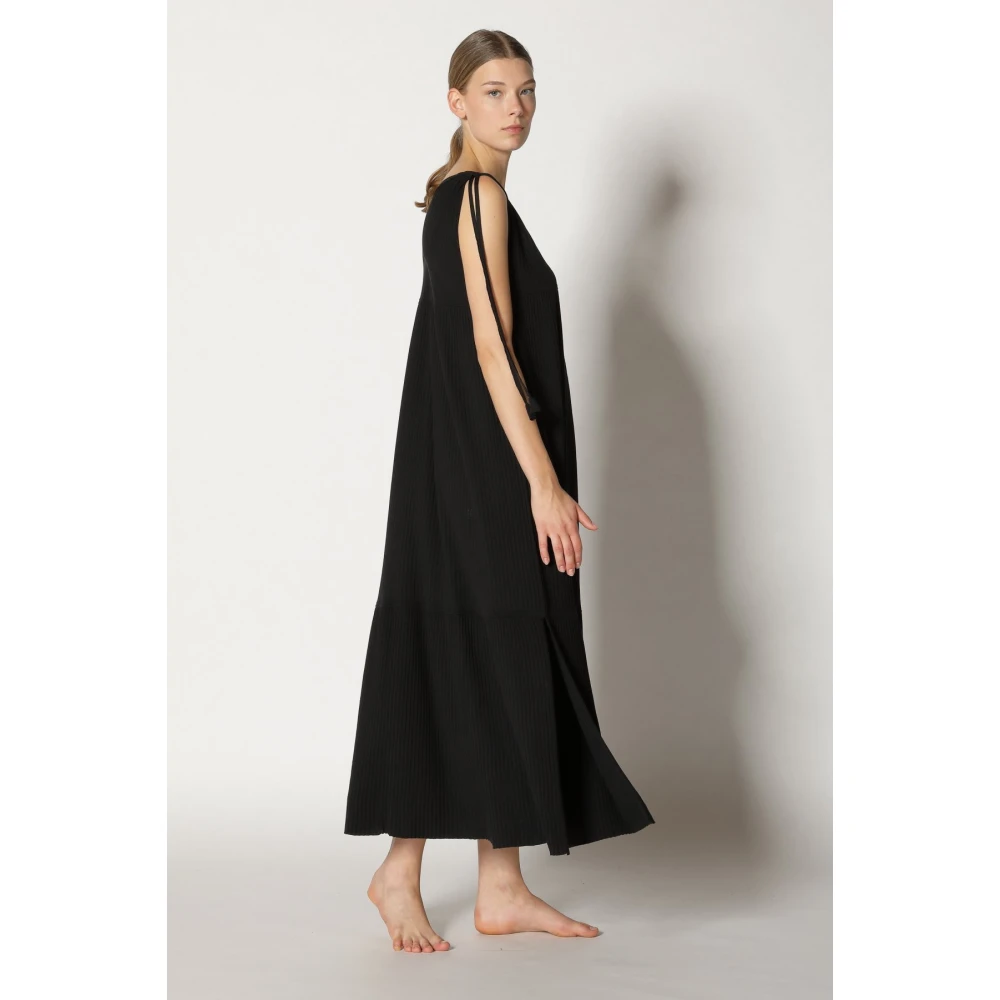 Sminfinity Dresses Black Dames