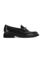 zwarte-lakleren-loafers-winterversie