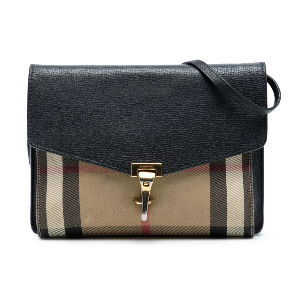 Burberry Vintage Women's Black Pre-Owned Flap Crossbody Bag