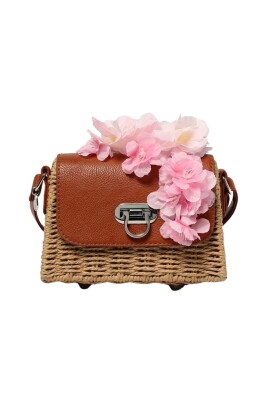 kids-stylish-duffel-bag-with-multiple-compartments